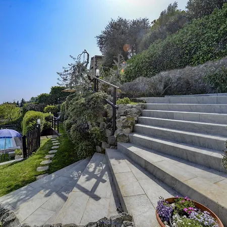 Villa Rustico Belvedere By Garda *